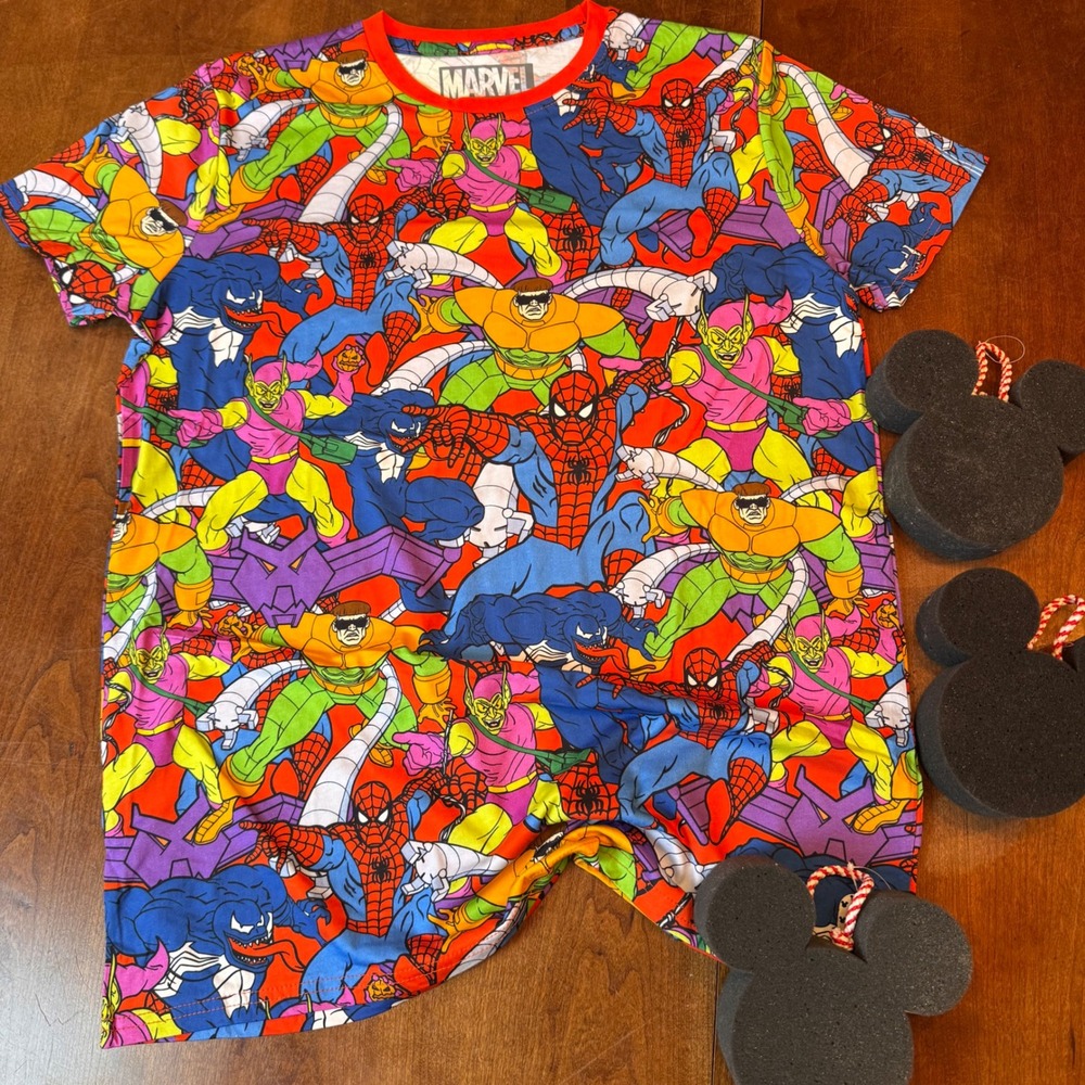 Cakeworthy Marvel T-Shirt Unisex Large Multicolor Spider-Man All Over Print Tee